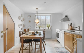 3 Bedroom Lovely Apartment In Engesvang